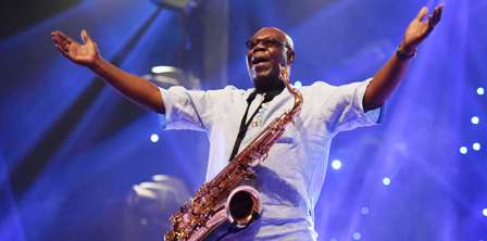 Le célèbre saxophoniste camerounais Manu Dibango décède du coronavirus