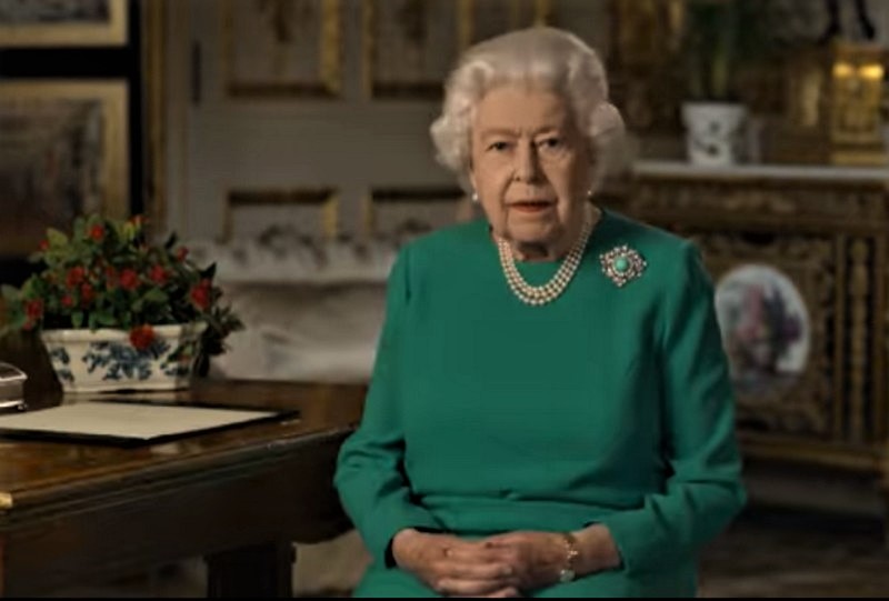 Elizabeth II aux britanniques: “C’est un temps de disruption dans la vie de notre pays”