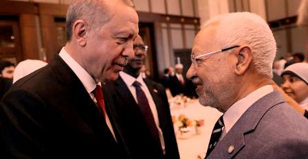 Tunisie – Erdogan coordonne avec Ghannouchi pour « lutter contre le covid »