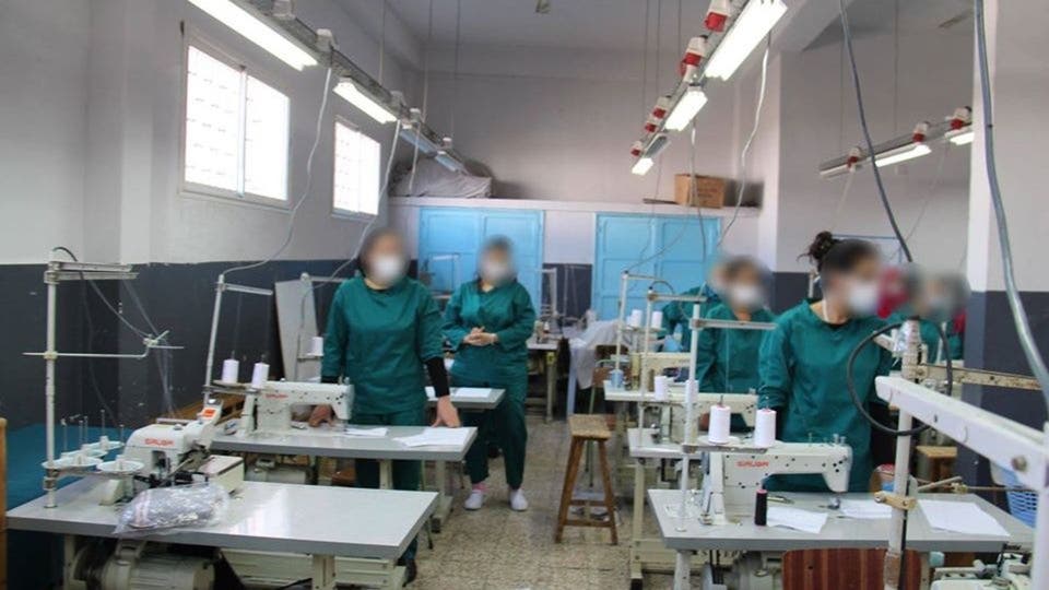 Tunisie [Audio]: Sept ateliers de couture en prison chargés de coudre des masques médicaux, selon Sofiène Mezguiche