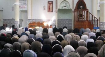Tunisie : 12 personnes arrêtées pour avoir fait la prière dans une mosquée à Kébili, malgré l’interdiction
