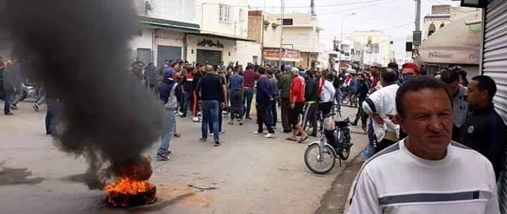 Tunisie – IMAGES : Protestations et affrontements avec la police à Sahline