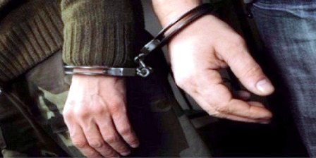 Tunisie – Un officier des douanes et un commissaire de police arrêtés pour trafic de drogue