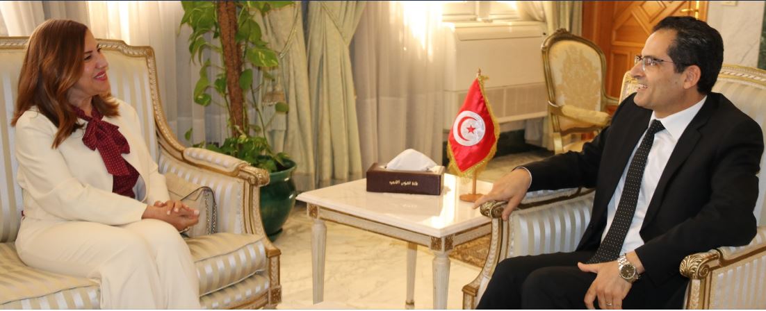 Tunisie : Noureddine Erray s’entretient avec la représentante du Haut- Commissariat des Nations Unies pour les réfugiés (HCR)