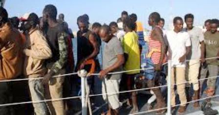 Zarzis-Plateforme Miskar : Les ouvriers demandent l’évacuation des migrants irréguliers à bord