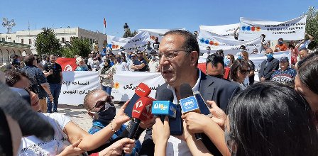 Tunisie – Les professionnels du tourisme protestent à La Kasbah