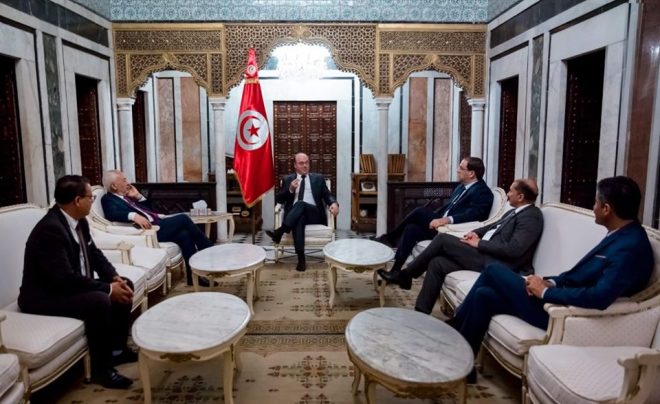Tunisie: Report de la signature du document de la stabilité et de la solidarité du gouvernement