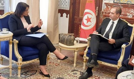 Tunisie – Asma Sehiri à la recherche de financements pour les programmes ciblant les femmes, les enfants et les personnes âgées