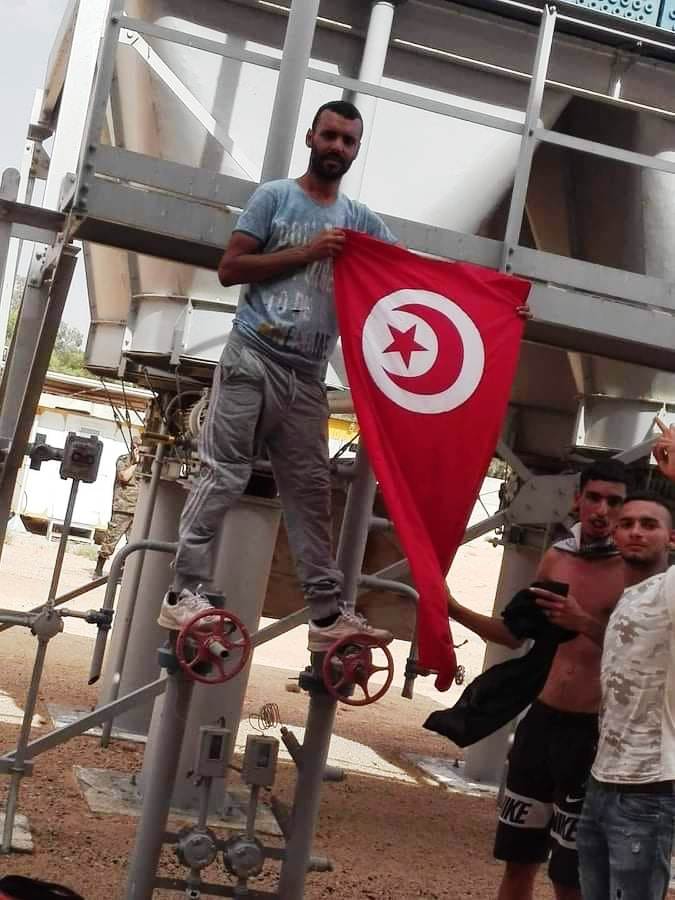 Tunisie – VIDEO : Et pendant ce temps… au Sahara…