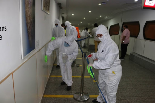 Tunisie: Hausse à six du nombre des agents infectés au Coronavirus à l’aéroport Tunis-Carthage