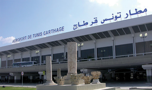 Tunisie: Le syndicat des travailleurs au sol de Tunisair réclame la fermeture de l’aéroport Tunis-Carthage