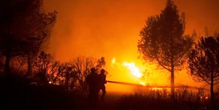 Tunisie – Des incendies simultanés encerclent la ville de Hammamet