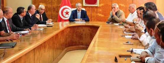 Tunisie – Fadhel Kraïem avance dans le dossier du repêchage de Tunisair                age de la compagnie                     age de la Tunisair