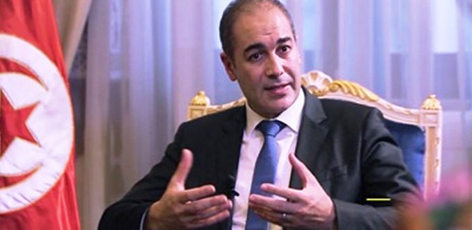 Tunisie – Le ministre des Finances lavé de tout soupçon de conflit d’intérêt