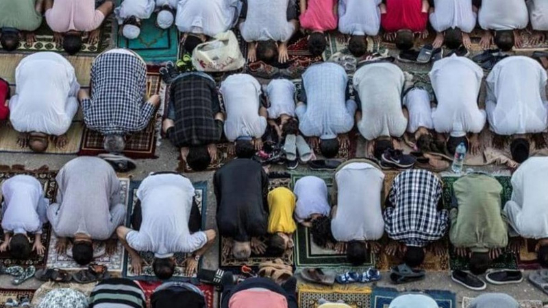 Tunisie : Des personnes faisant leur prière à la mosquée à Kasserine agressées : Le ministère des Affaires religieuses précise