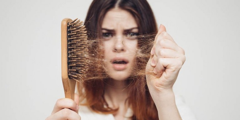 TN beauté : Chute de cheveux … voici quelques conseils utiles pour lutter contre ce problème !