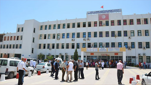 Tunisie: Trois infections au Coronavirus parmi les membres d’une équipe médicale de l’hôpital de Nabeul