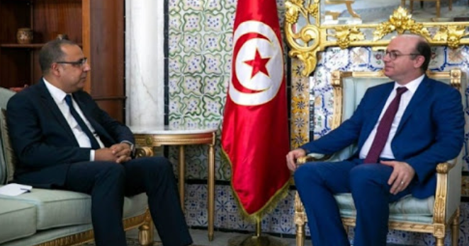 Tunisie: Passation de pouvoir entre Elyes Fakhfekh et Hichem Mechichi