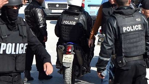 Tunisie: Arrestation de 9 recherchés dans des braquages après le bouclage de la vieille Médina de Sfax