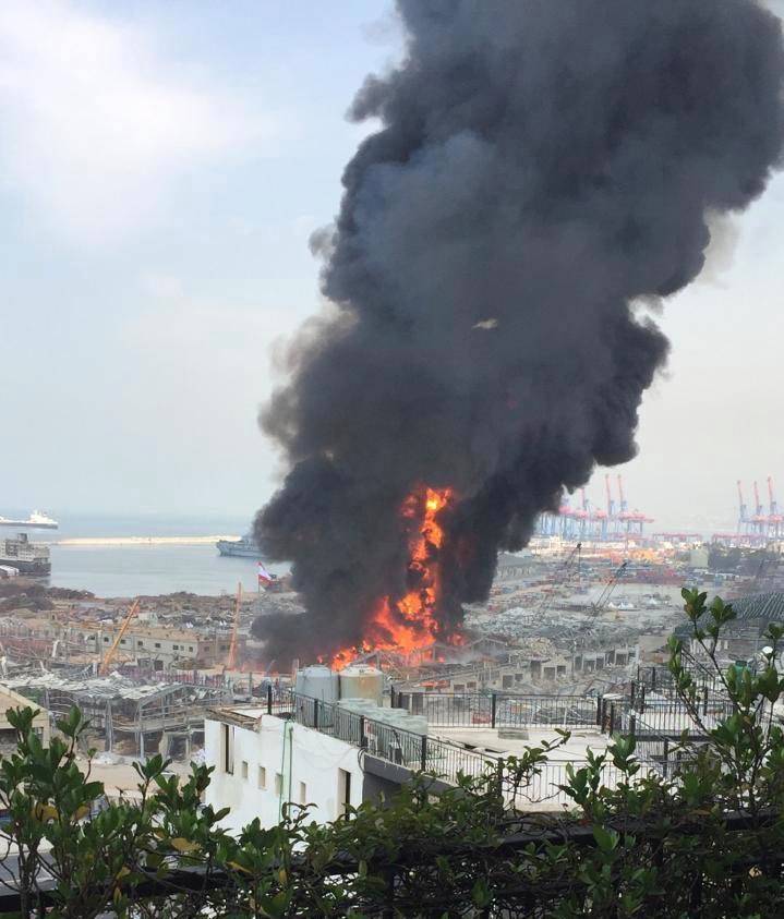 Liban: Un gigantesque incendie au port de Beyrouth