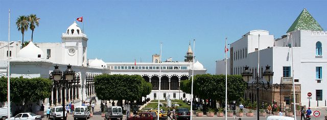 Tunisie – Hichem Mechichi s’entretient avec Nabil Karoui et Anouar Maârouf