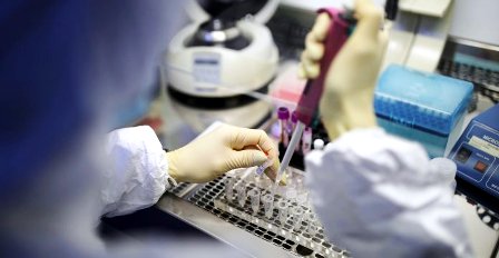 Tunisie – Sur quels critères le ministère de la Santé accorde-t-il les autorisations aux laboratoires privés pour dépister le covid ?