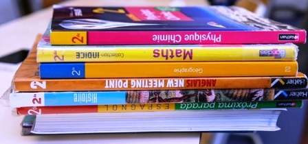 Tunisie – Deux semaines après la rentrée de nombreux manuels scolaires manquent dans les librairies