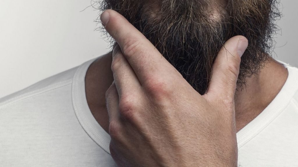 TN beauté spécial hommes : Astuces pour accélérer la pousse de la barbe