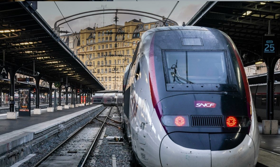 France: Une femme menace de se faire exploser dans une gare lyonnaise