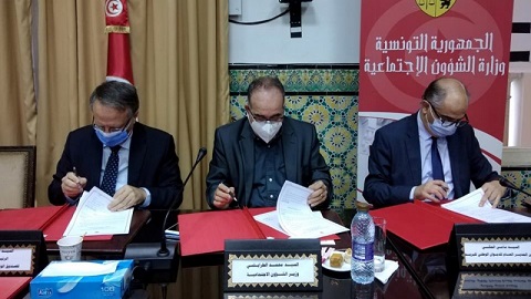 Tunisie-Coronavirus: Signature d’un accord pour le versement d’aides sociales exceptionnelles