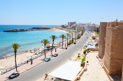 Tunisie: Prolongation du couvre-feu et autorisation des marchés hebdomadaires à Monastir