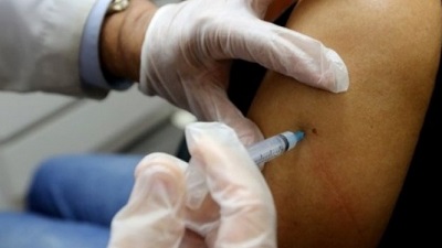Tunisie: Après l’épuisement du 1er lot de vaccins contre la grippe, le ministre de la Santé promet 1 million de doses