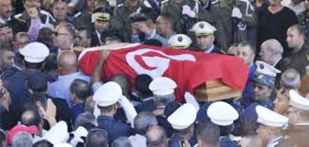 Tunisie – Les familles des martyrs sécuritaires recevront des pensions d’au moins 600 DT