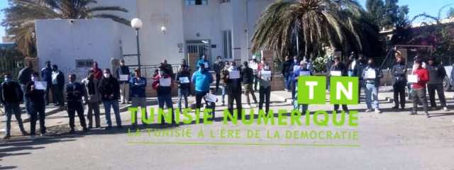 Tunisie – Redeyef : Des citoyens protestent contre le retard des résultats des tests viraux