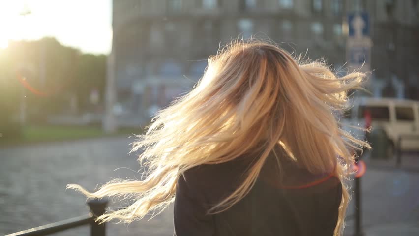 TN beauté : Deux astuces pour éclaircir vos cheveux naturellement