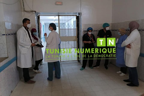 Tunisie: En images, les médecins du département Covid à l’hôpital de Gafsa dénoncent le manque du personnel