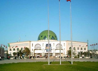 Coronavirus: Le ministre de la Santé confirme la création d’un hôpital de campagne dans le palais des expositions du Kram