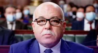 Tunisie – La décision incompréhensible du ministre de la Santé