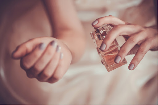 TN beauté : Le parfum ne tient pas sur moi. Comment y remédier ?