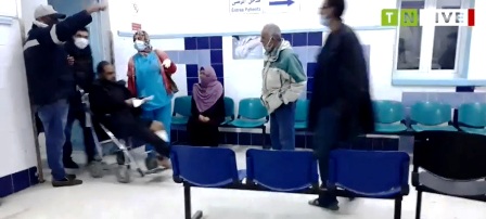 Tunisie – VIDEO : le ballet des ambulances amenant des blessés de Beni Khedache à l’hôpital de Medenine