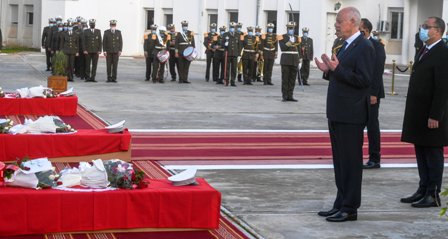 Tunisie – Kaïs Saïed rend hommage aux agents de la garde nationale décédés dans un accident de la route