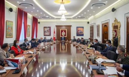 Tunisie : Rien dans la Constitution n’empêche le remaniement ministériel [Audio]