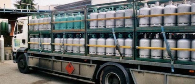 Tunisie: Des camions chargés de gaz en provenance d’Algérie pour approvisionner la région de Kasserine