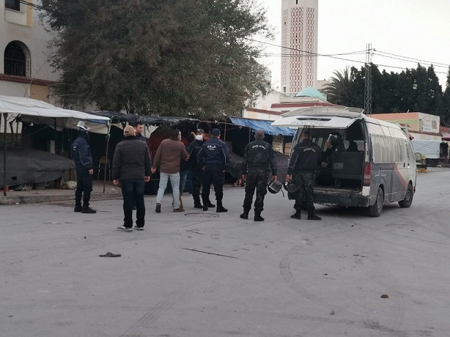 Tunisie-Affrontements nocturnes: Béja retrouve son calme