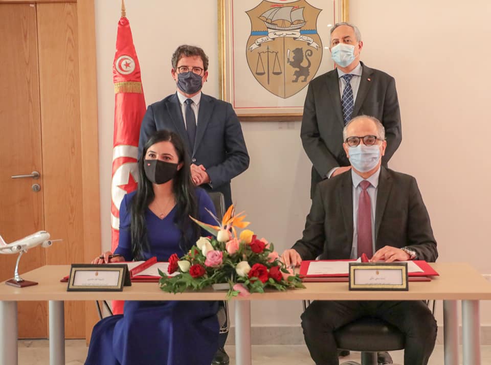 Tunisie : Un partenariat entre la Poste, Tunisair et la CTN pour le développement du paiement électronique