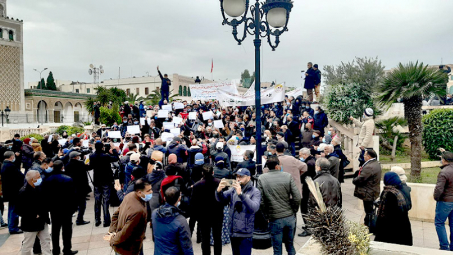 Tunisie : Journée de colère des surveillants à la Kasbah