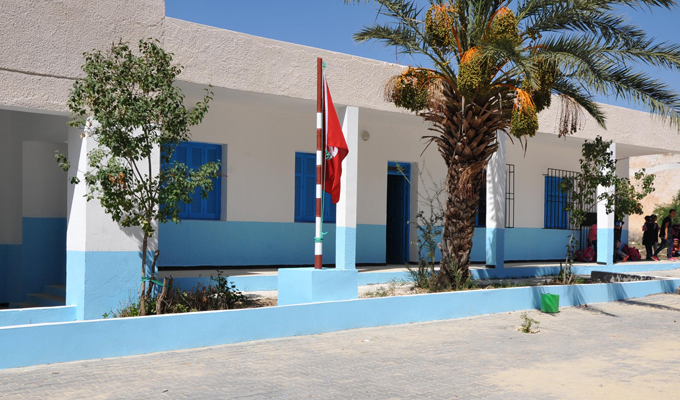 Tunisie-Tataouine: Rassemblement protestataire devant l’école de Dhiba