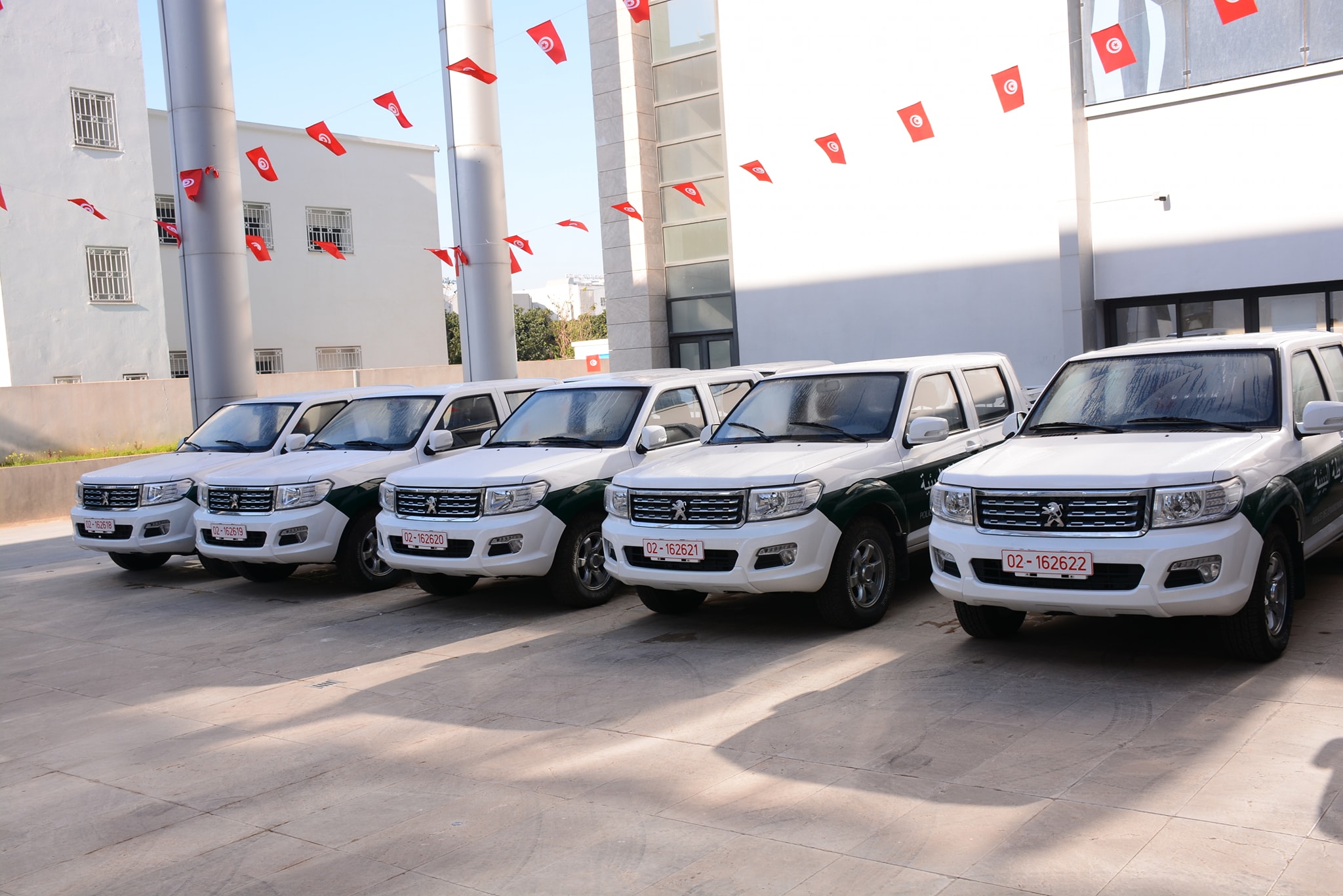 Tunisie : 34 municipalités bénéficient de nouveaux véhicules au profit de la police environnementale [Photos]
