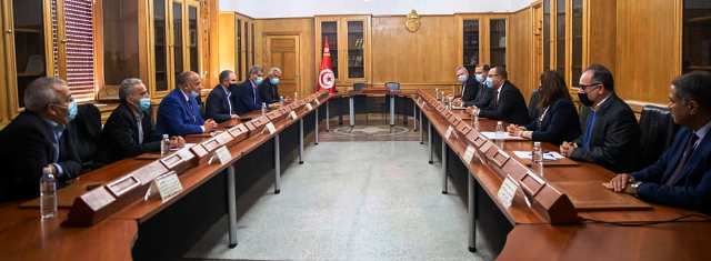 Tunisie – Signature des accords entre le gouvernement et l’UGTT