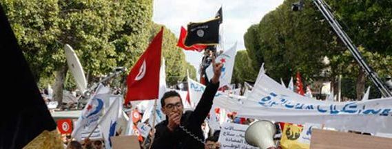 Tunisie – Ennahdha décide de descendre à la rue combattre Saïed avec ses propres armes !